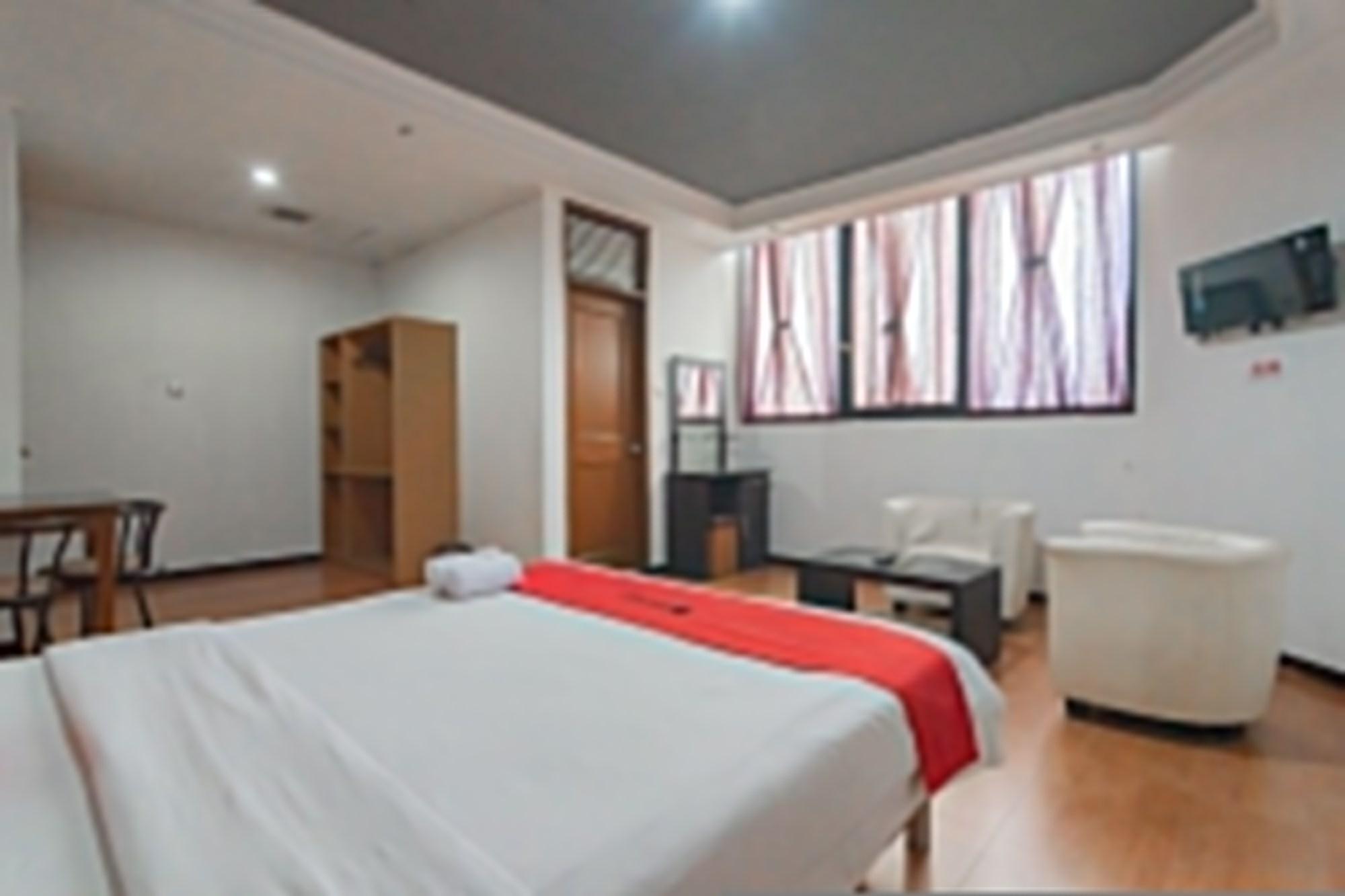 Reddoorz Plus @ Sukamulya Pasteur 2 Bandung Exterior photo