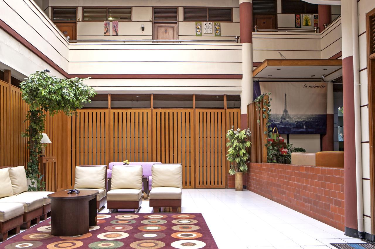 Reddoorz Plus @ Sukamulya Pasteur 2 Bandung Exterior photo